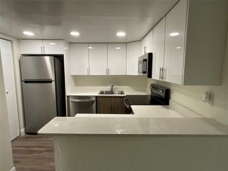 19455 NE 10 Avenue 2-511, North Miami Beach, FL 33179