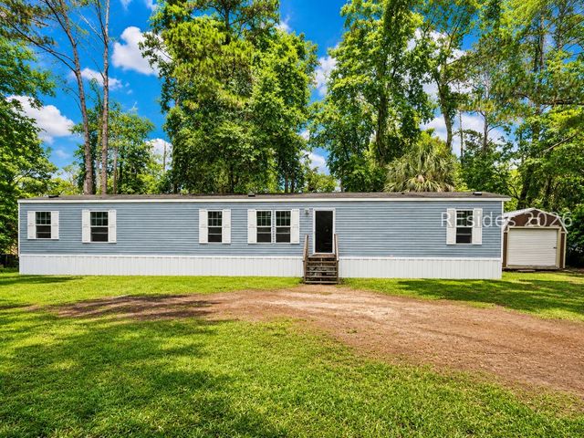14 Palm Point Rd, Beaufort, SC 29907