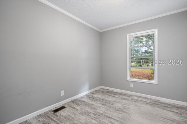 14 Palm Point Rd, Beaufort, SC 29907