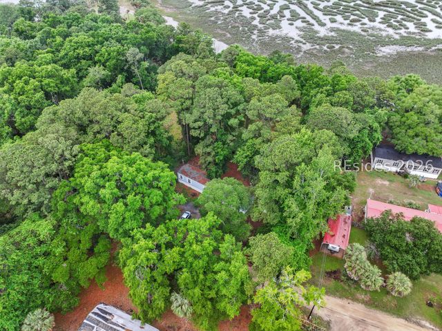 14 Palm Point Rd, Beaufort, SC 29907