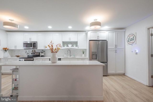 203 BLUNDONS RD, Heathsville, VA 22473