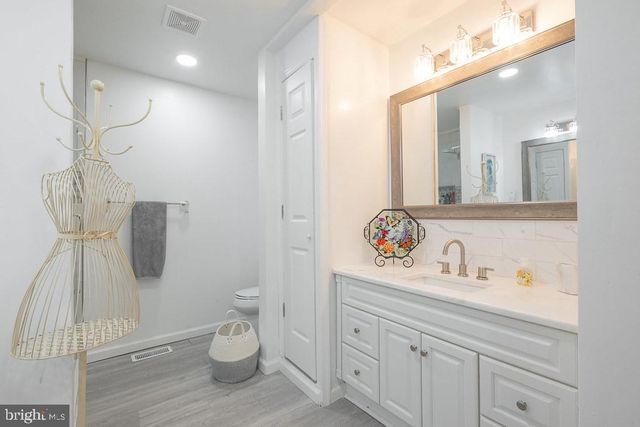 203 BLUNDONS RD, Heathsville, VA 22473