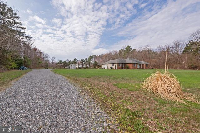 203 BLUNDONS RD, Heathsville, VA 22473