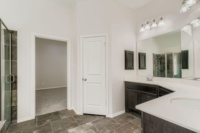 99 Eden Hollow Lane, Richmond, TX 77406