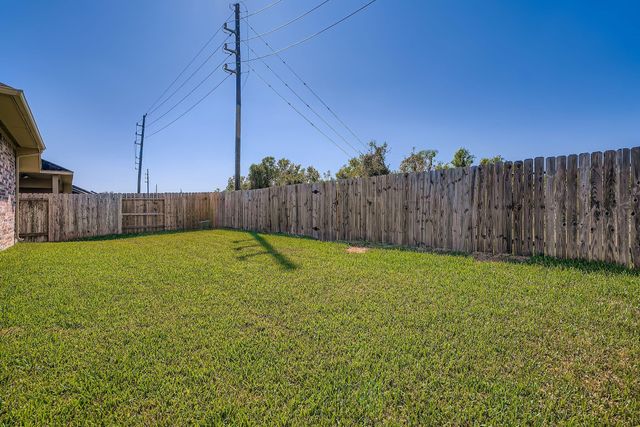 99 Eden Hollow Lane, Richmond, TX 77406