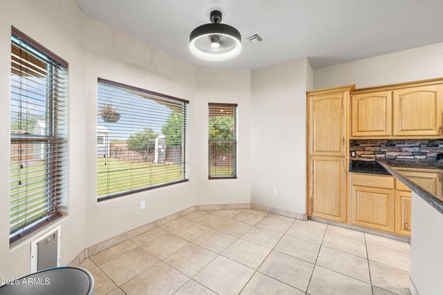 4212 S HACKBERRY Drive, Sierra Vista, AZ 85650