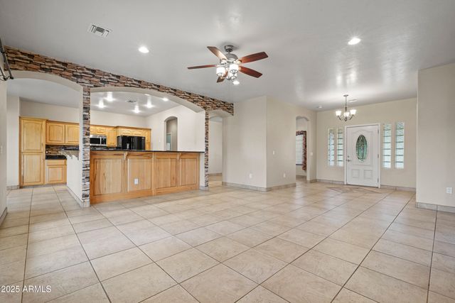 4212 S HACKBERRY Drive, Sierra Vista, AZ 85650