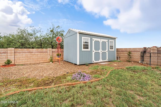 4212 S HACKBERRY Drive, Sierra Vista, AZ 85650