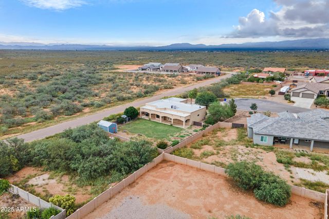 4212 S HACKBERRY Drive, Sierra Vista, AZ 85650