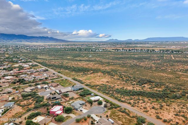 4212 S HACKBERRY Drive, Sierra Vista, AZ 85650