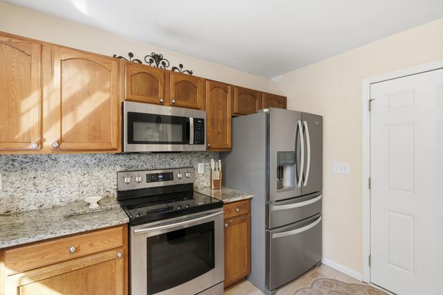 126 Oak Drive, Summerville, SC 29483