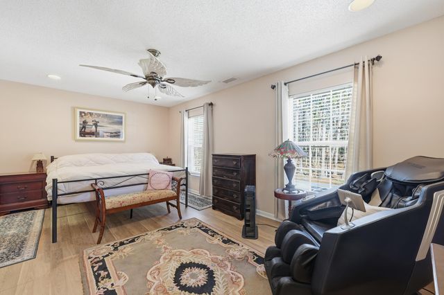 126 Oak Drive, Summerville, SC 29483