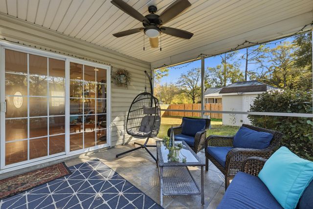 126 Oak Drive, Summerville, SC 29483