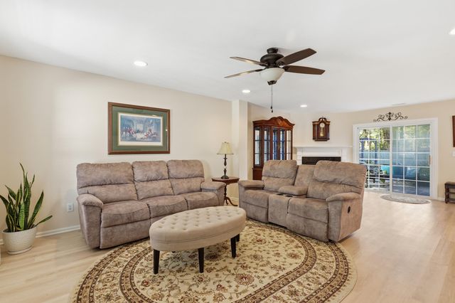 126 Oak Drive, Summerville, SC 29483