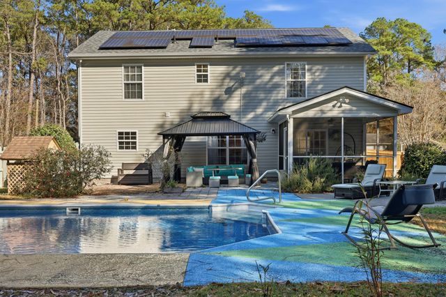 126 Oak Drive, Summerville, SC 29483