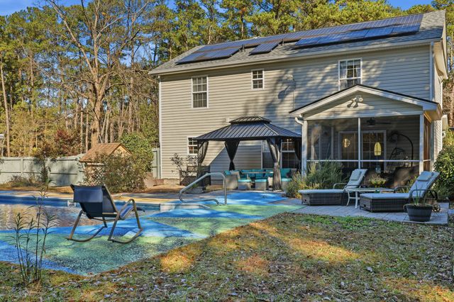 126 Oak Drive, Summerville, SC 29483