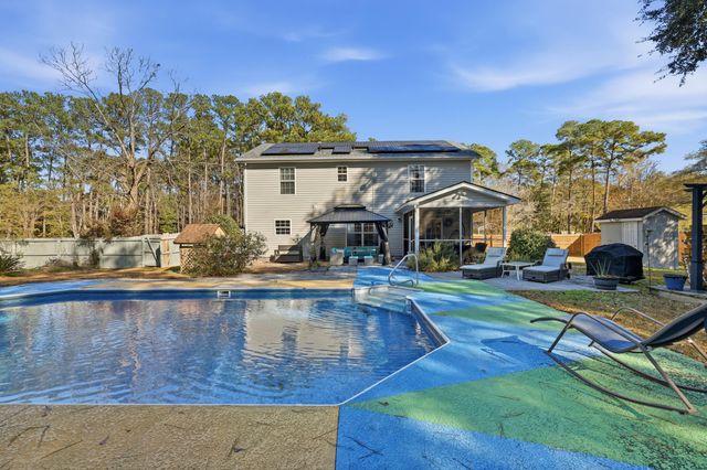 126 Oak Drive, Summerville, SC 29483