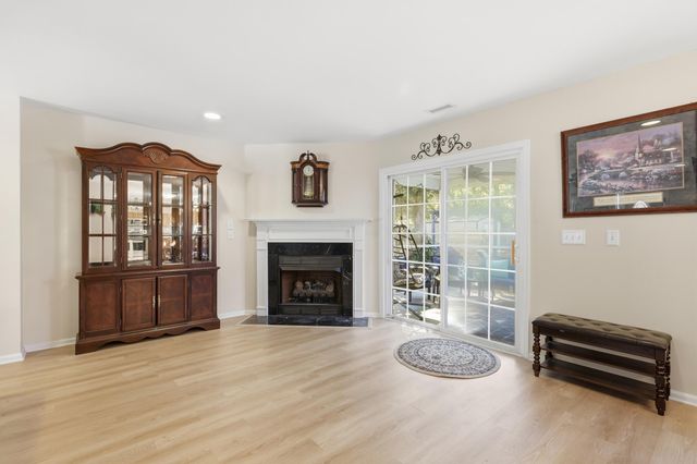 126 Oak Drive, Summerville, SC 29483