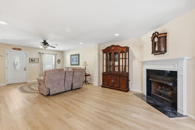 126 Oak Drive, Summerville, SC 29483