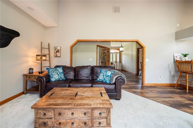 5152 S Tecumseh Road, Springfield, OH 45502