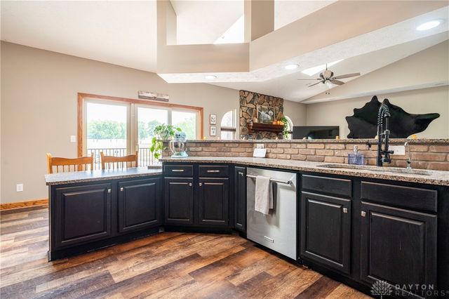 5152 S Tecumseh Road, Springfield, OH 45502