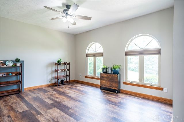 5152 S Tecumseh Road, Springfield, OH 45502