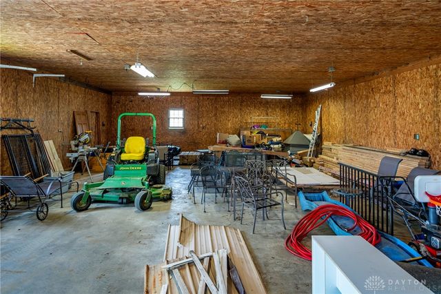 5152 S Tecumseh Road, Springfield, OH 45502