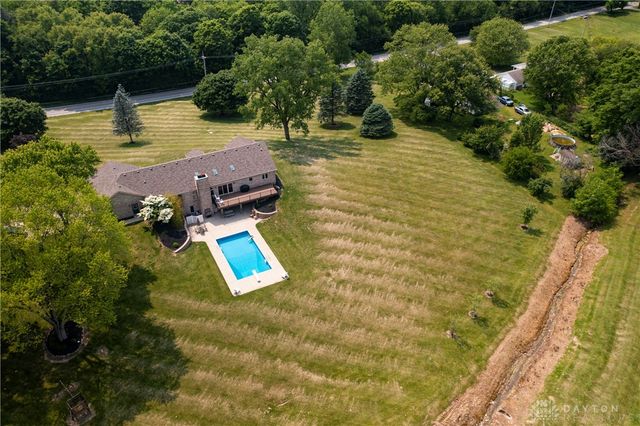 5152 S Tecumseh Road, Springfield, OH 45502