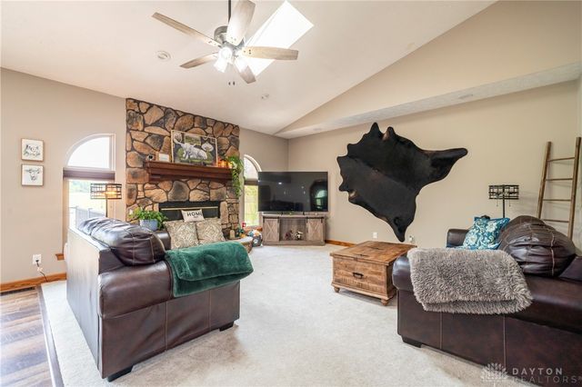 5152 S Tecumseh Road, Springfield, OH 45502