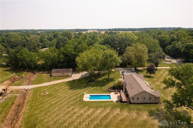 5152 S Tecumseh Road, Springfield, OH 45502