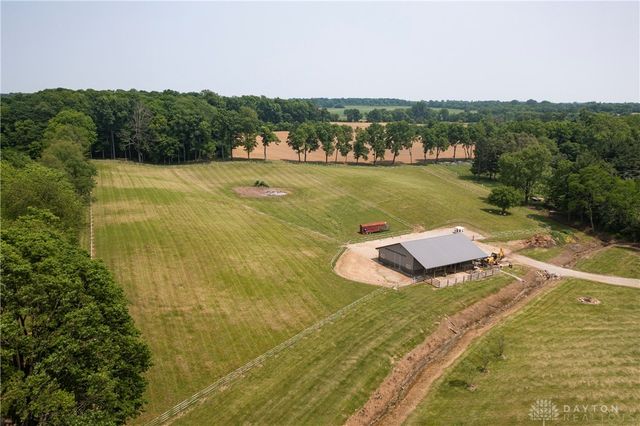 5152 S Tecumseh Road, Springfield, OH 45502