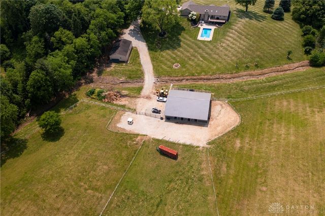 5152 S Tecumseh Road, Springfield, OH 45502