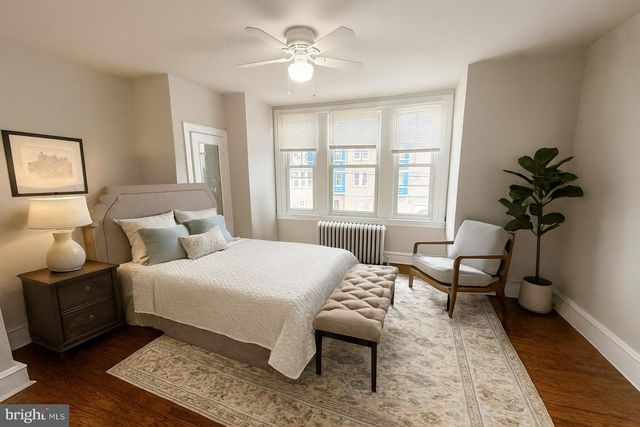 938 W OLNEY AVE, Philadelphia, PA 19141