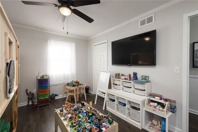 626 Jill Ann Drive, Knob Noster, MO 65336