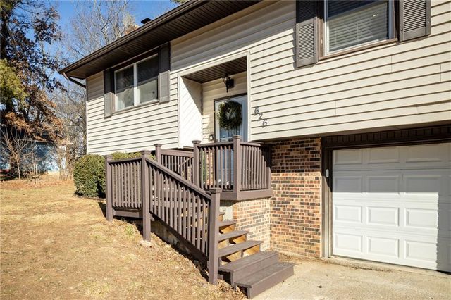 626 Jill Ann Drive, Knob Noster, MO 65336