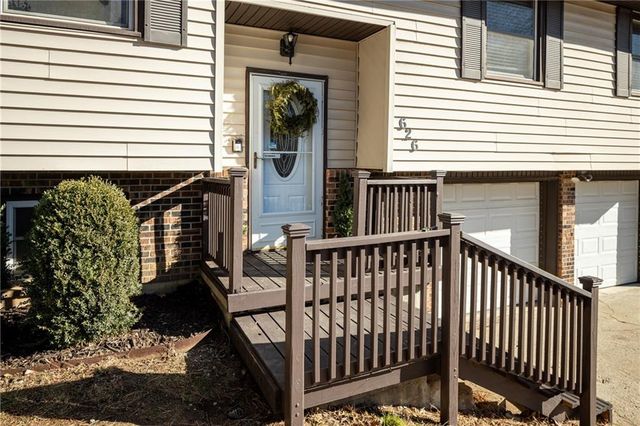 626 Jill Ann Drive, Knob Noster, MO 65336