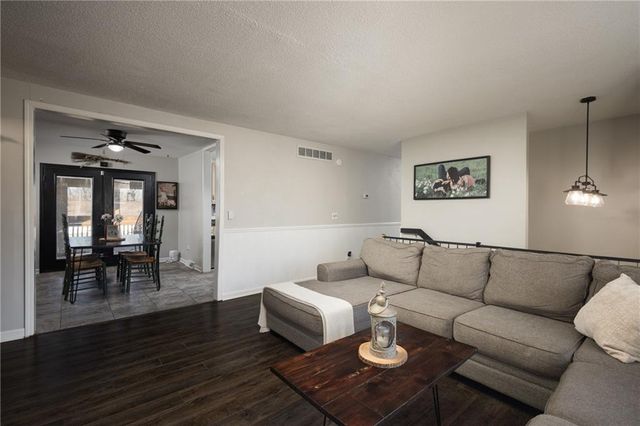 626 Jill Ann Drive, Knob Noster, MO 65336