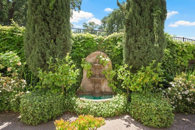 1718 Via Lugano, San Jose, CA 95120