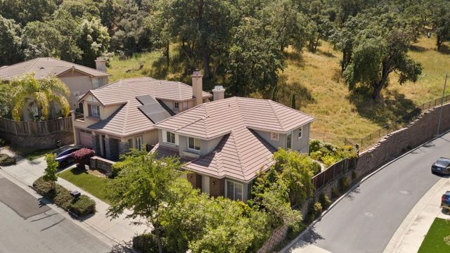 1718 Via Lugano, San Jose, CA 95120