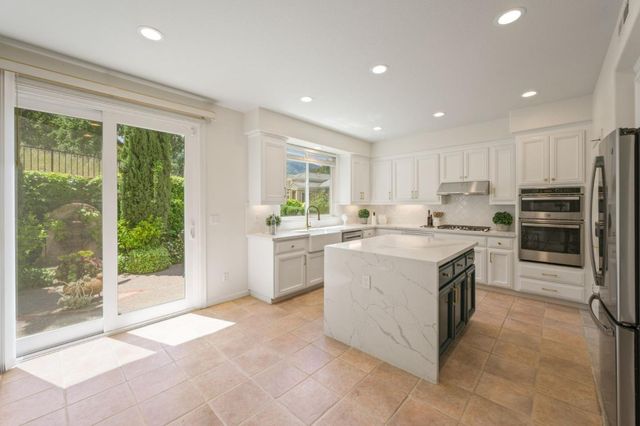 1718 Via Lugano, San Jose, CA 95120