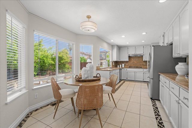 5696 Blackhawk Court, San Jose, CA 95123