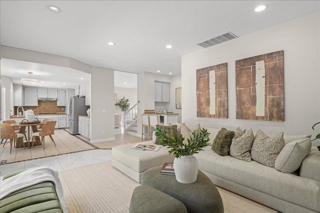 5696 Blackhawk Court, San Jose, CA 95123