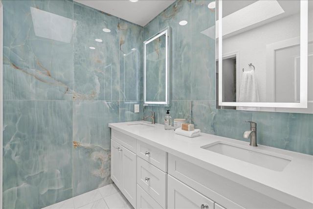 5696 Blackhawk Court, San Jose, CA 95123