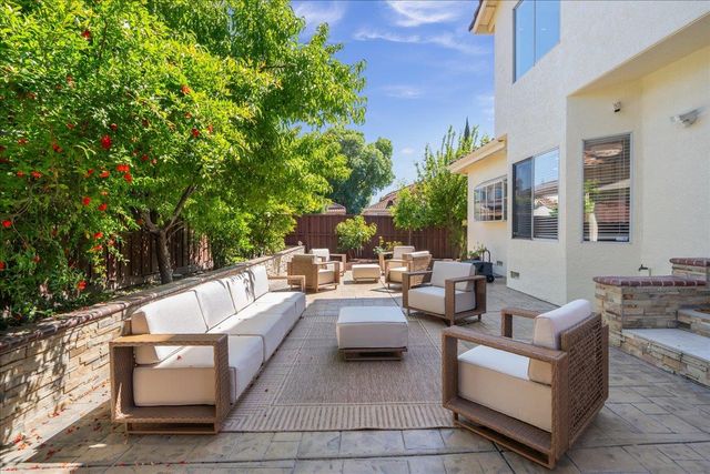 5696 Blackhawk Court, San Jose, CA 95123