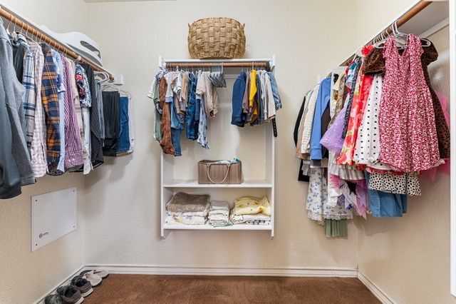 7619 Bit Cir, Elmendorf, TX 78112