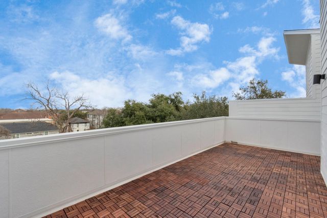 2706 Dennis Street, Houston, TX 77004