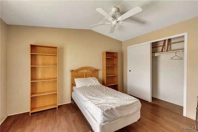 6705 E Red Barrel Drive, Yucca, AZ 86438