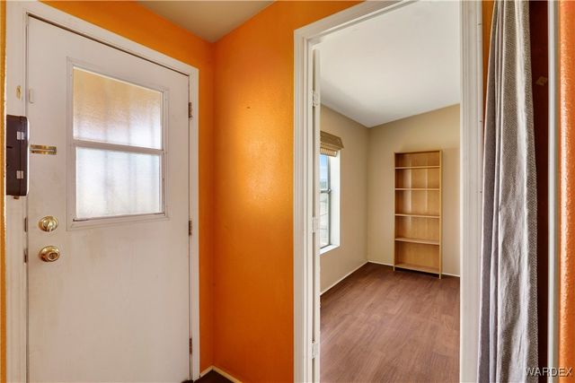 6705 E Red Barrel Drive, Yucca, AZ 86438