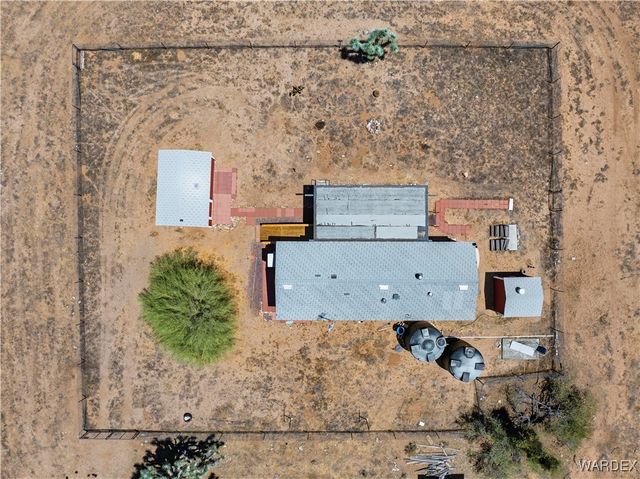6705 E Red Barrel Drive, Yucca, AZ 86438
