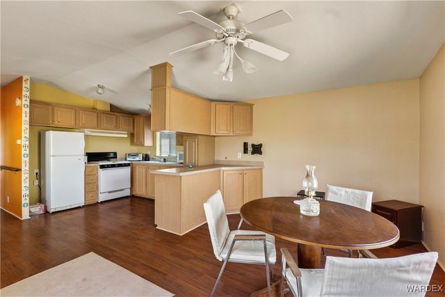 6705 E Red Barrel Drive, Yucca, AZ 86438